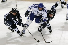 爱游戏登录入口-中国足球青训梯队再创佳绩，中国足球的青训现在怎么样了